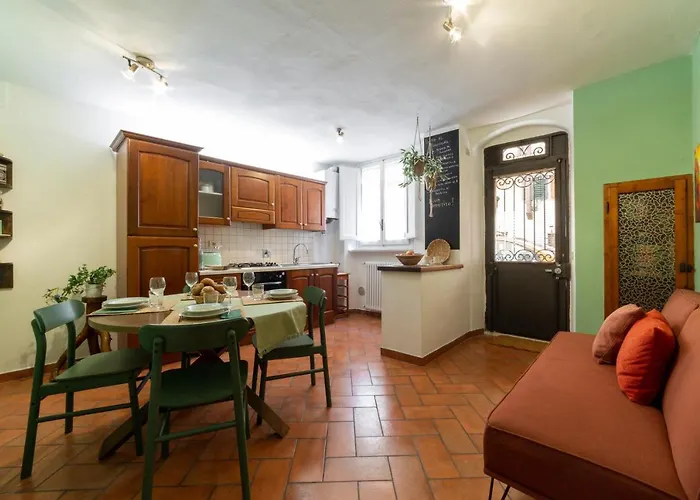 Magnoli Cozy Flat Two Steps From Ponte Vecchio